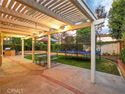 18 Ledgewood , Rancho Santa Margarita, CA