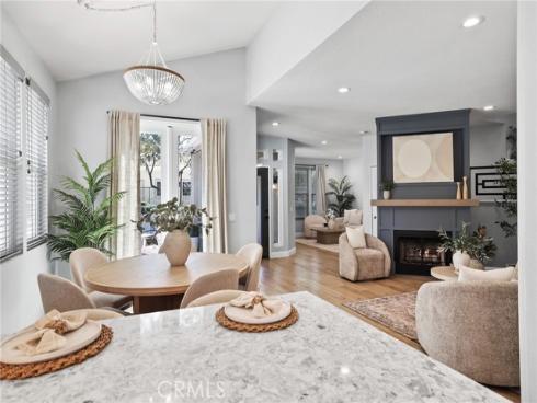 45 Paseo Vespertino , Rancho Santa Margarita, CA