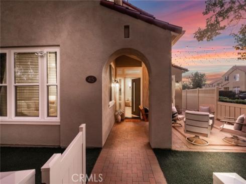 45 Paseo Vespertino , Rancho Santa Margarita, CA