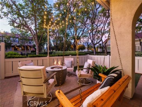 45 Paseo Vespertino , Rancho Santa Margarita, CA