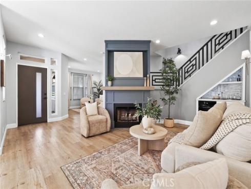 45 Paseo Vespertino , Rancho Santa Margarita, CA
