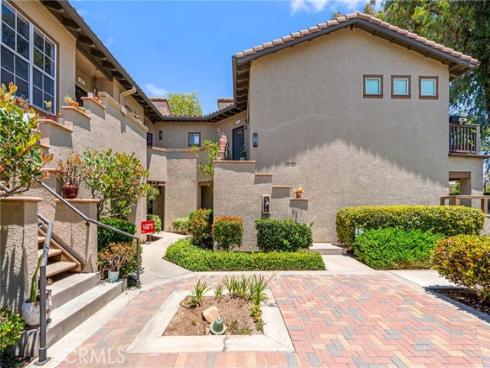 42 Via Contento , Rancho Santa Margarita, CA