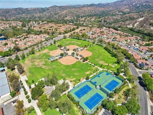 15 Via Hermosa , Rancho Santa Margarita, CA