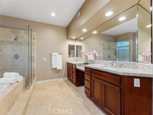 10 Thorn Oak , Rancho Santa Margarita, CA