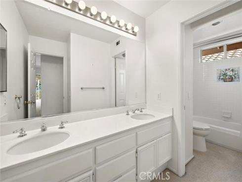 4 Via Onza , Rancho Santa Margarita, CA