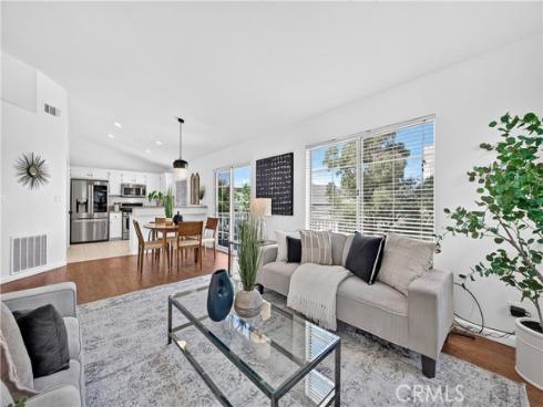 24 Calle Fortuna , Rancho Santa Margarita, CA