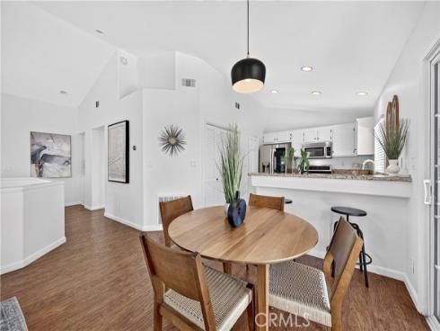24 Calle Fortuna , Rancho Santa Margarita, CA