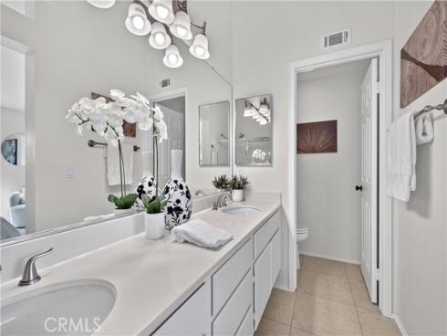 24 Calle Fortuna , Rancho Santa Margarita, CA