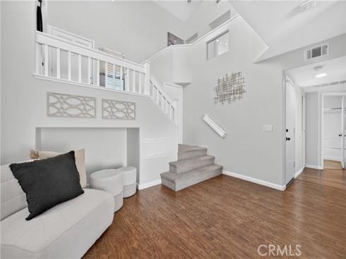 24 Calle Fortuna , Rancho Santa Margarita, CA