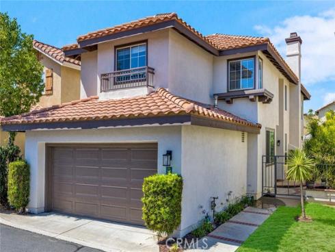 7 Via Encanto , Rancho Santa Margarita, CA