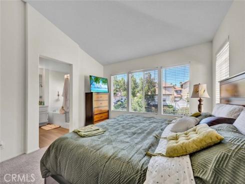 7 Via Encanto , Rancho Santa Margarita, CA