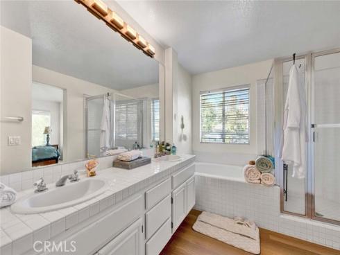 7 Via Encanto , Rancho Santa Margarita, CA