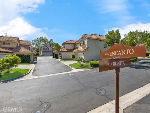 7 Via Encanto , Rancho Santa Margarita, CA