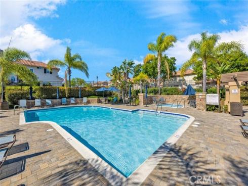 7 Via Encanto , Rancho Santa Margarita, CA