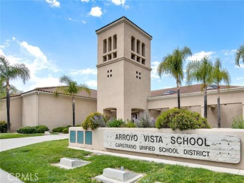 7 Via Encanto , Rancho Santa Margarita, CA