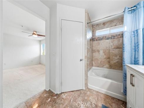 22 Lazurite , Rancho Santa Margarita, CA