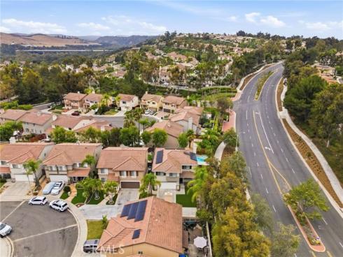 22 Lazurite , Rancho Santa Margarita, CA