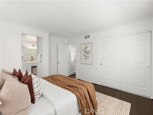 15 Poppyfield , Rancho Santa Margarita, CA