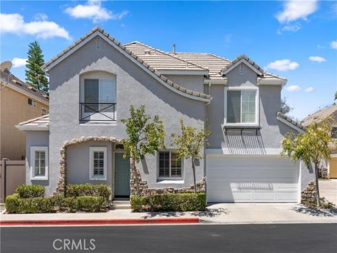 15 Poppyfield , Rancho Santa Margarita, CA