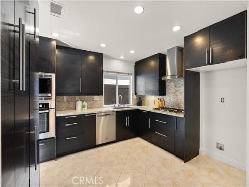 15 Poppyfield , Rancho Santa Margarita, CA