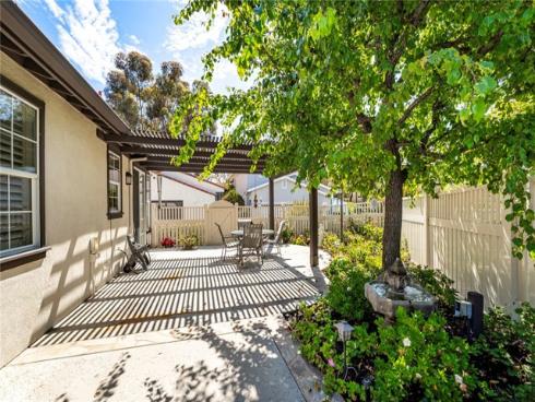 14  Paseo Vecino  , Rancho Santa Margarita, CA