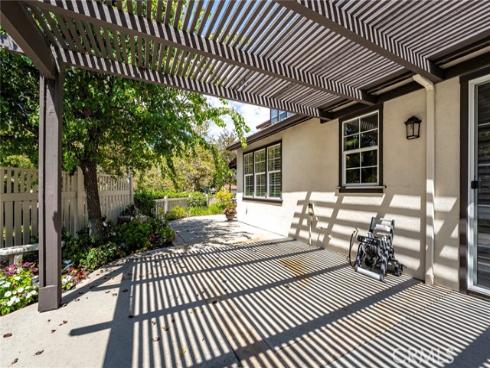 14  Paseo Vecino  , Rancho Santa Margarita, CA