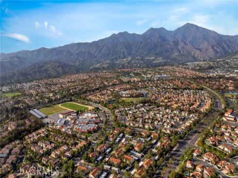 10 Pasada Valiente , Rancho Santa Margarita, CA