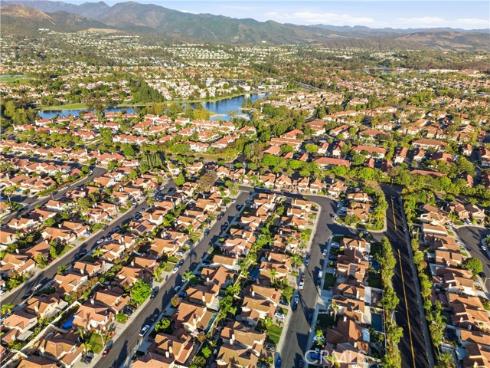 19 Paulownia , Rancho Santa Margarita, CA
