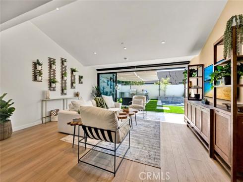 3262 Ruth Elaine , Rossmoor, CA