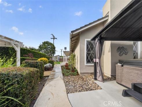 3342 Hillrose Drive , Rossmoor, CA