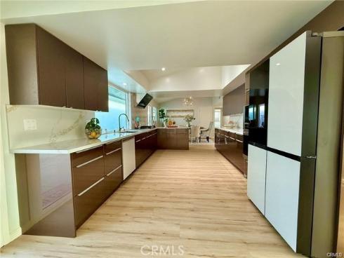 3432  Yellowtail   Drive, Rossmoor, CA