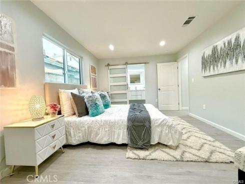 3432  Yellowtail   Drive, Rossmoor, CA