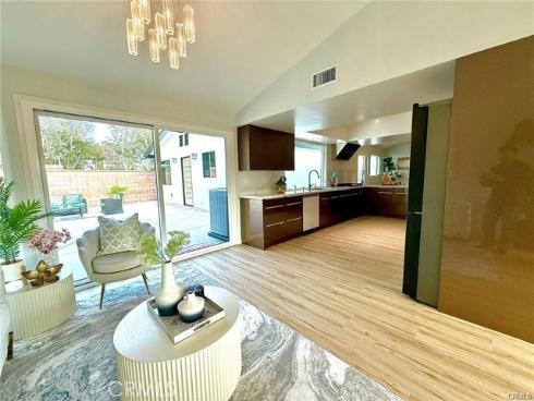 3432  Yellowtail   Drive, Rossmoor, CA