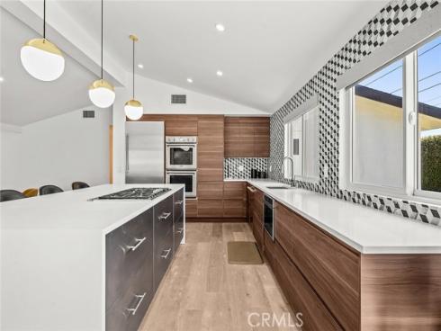 12361 Wembley Road, Rossmoor, CA