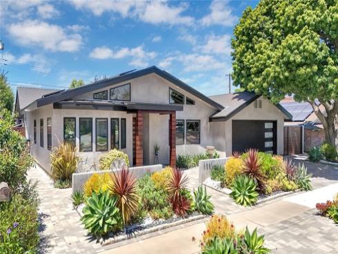 2661 Oak Knoll Drive , Rossmoor, CA