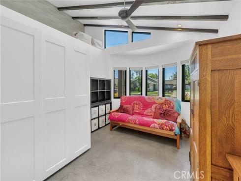 2661 Oak Knoll Drive , Rossmoor, CA