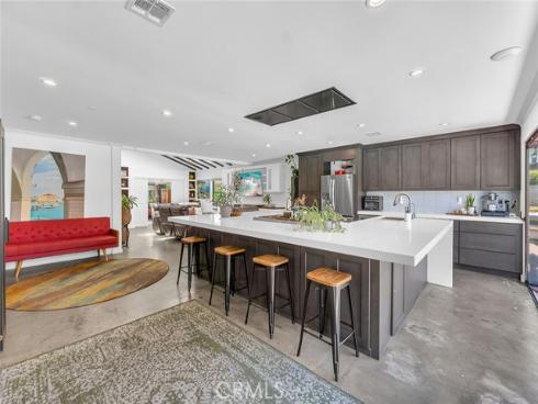 2661 Oak Knoll Drive , Rossmoor, CA