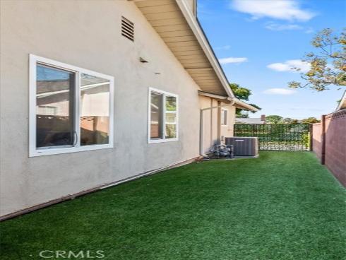 2732 Mainway , Rossmoor, CA