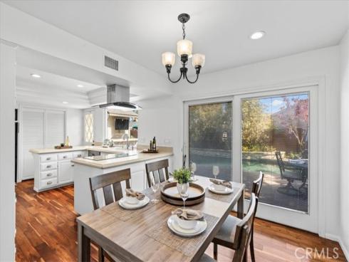 2732 Mainway , Rossmoor, CA