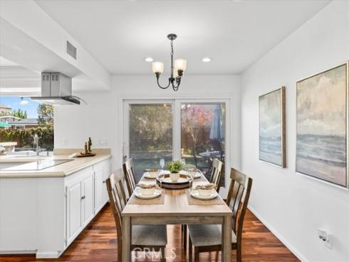 2732 Mainway , Rossmoor, CA