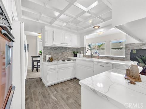 12431 Christy Lane , Rossmoor, CA