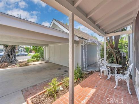 12431 Christy Lane , Rossmoor, CA