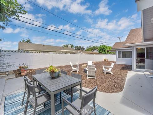 12431 Christy Lane , Rossmoor, CA