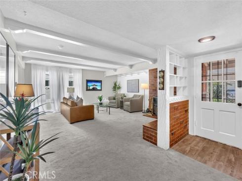 12431 Christy Lane , Rossmoor, CA