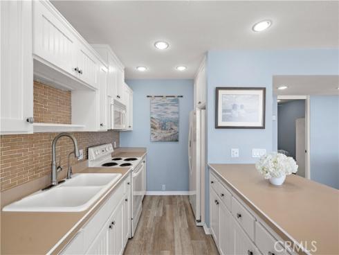 420 Monterey R17 Lane, San Clemente, CA
