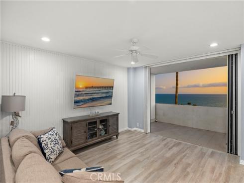 420 Monterey R17 Lane, San Clemente, CA