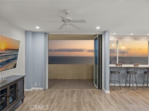 420 Monterey R17 Lane, San Clemente, CA