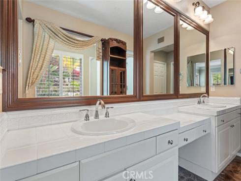 2 Corte Tallista , San Clemente, CA