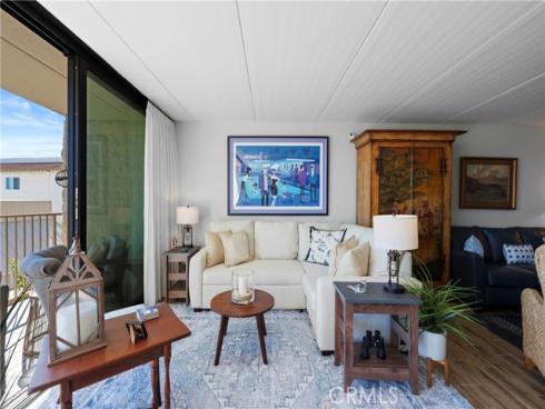 405 Avenida Granada 212 , San Clemente, CA