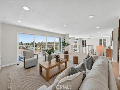 111 Revuelta Court, San Clemente, CA